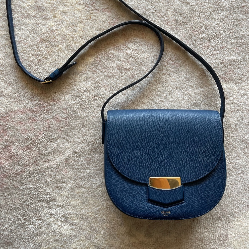 Celine Trotteur Crossbody Bag Grainy Leather Small Deep sea